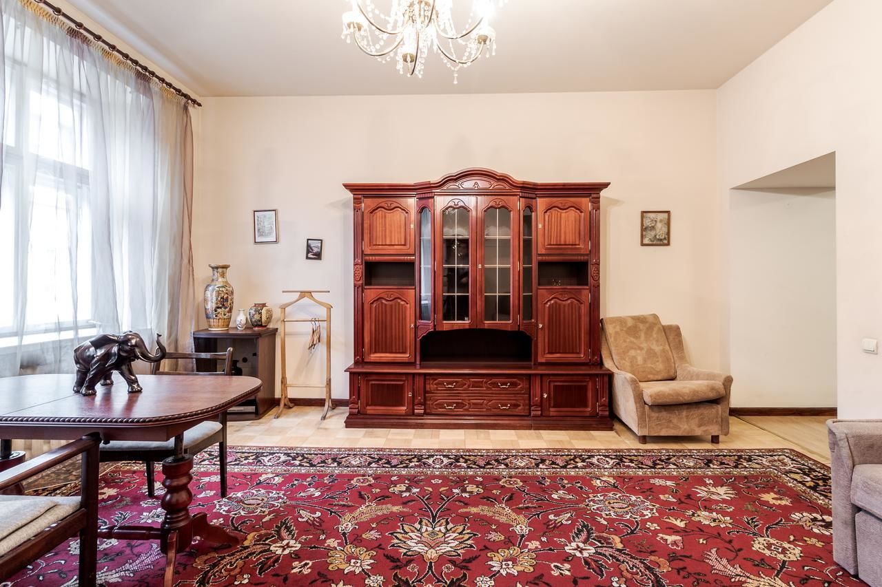 Апартаменты Doroshenka Antique Apartment Львов