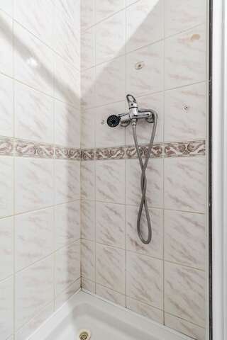 Апартаменты Doroshenka Antique Apartment Львов Апартаменты с 2 спальнями-24