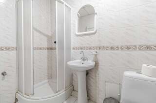 Апартаменты Doroshenka Antique Apartment Львов Апартаменты с 2 спальнями-29