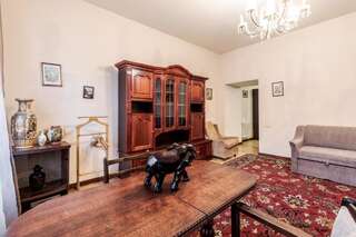 Апартаменты Doroshenka Antique Apartment Львов Апартаменты с 2 спальнями-52