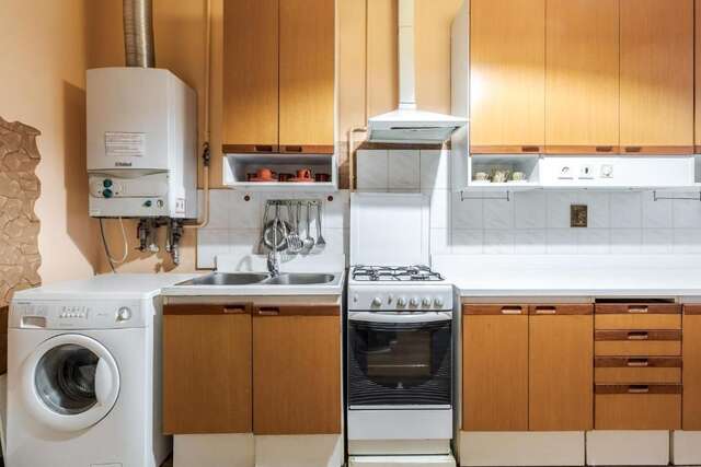 Апартаменты Doroshenka Antique Apartment Львов-40